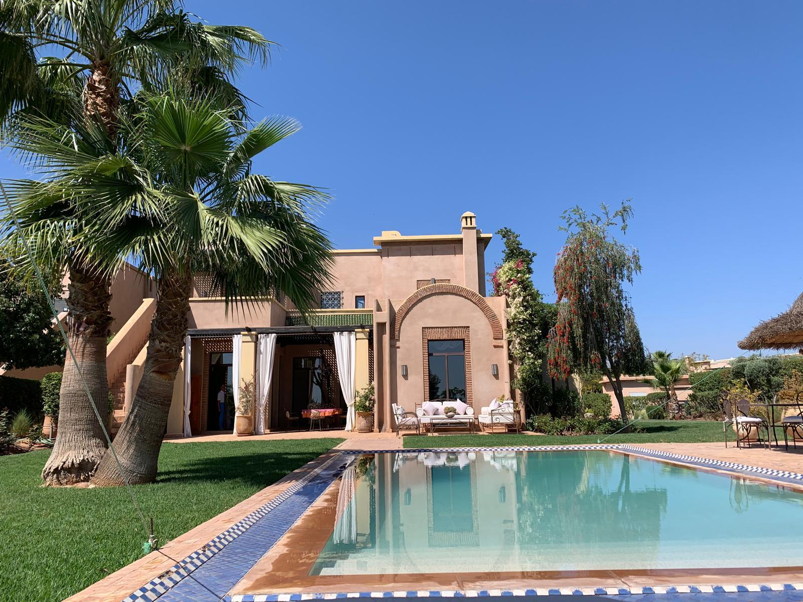 Belle Villa en premiere ligne sur golf de 3 chambres et 1600 m2 de terrain